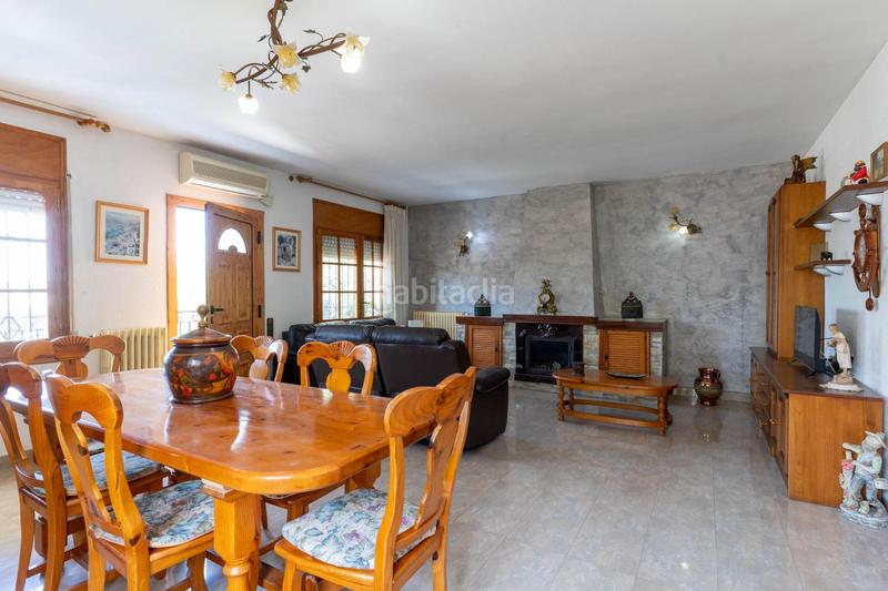 Foto 61008fce-aa55-4afc-aaee-2ed61273dd85. Casa con riscaldamento parcheggio piscina in Abrera