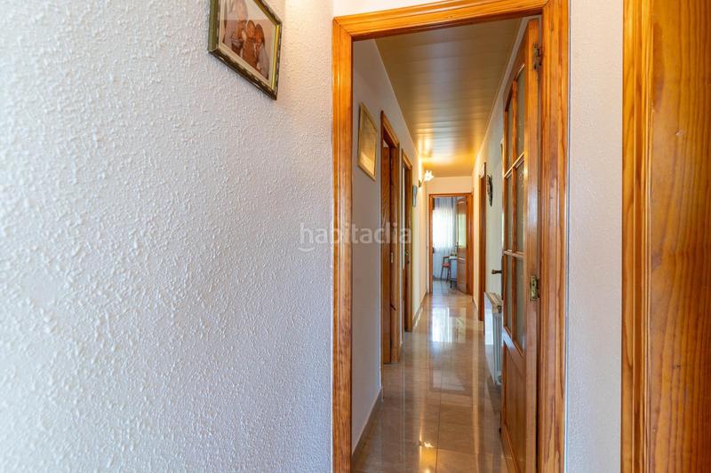 Foto 98f5fd97-ccc8-42b8-a031-af2ef0669a68. Casa con riscaldamento parcheggio piscina in Abrera