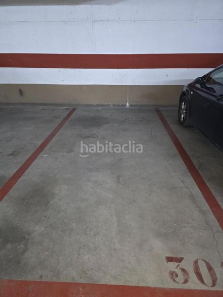 Foto 98758452-f749-4f98-8f98-96cbadd06a75. Parking voiture dans Olesa de Montserrat