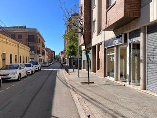 Lloguer Local Comercial a General padrós 34. Local en alquiler en caldes de montbui