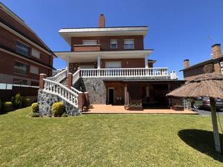 Xalet a Palau-solit i Plegamans. Chalet unifamiliar en venta en palausolit i plegamans
