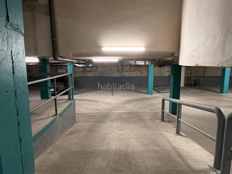 Foto 6d5fb9ca-68f8-4647-bd92-ec351e97b779. Lloguer aparcament cotxe a Palau-solità i Plegamans