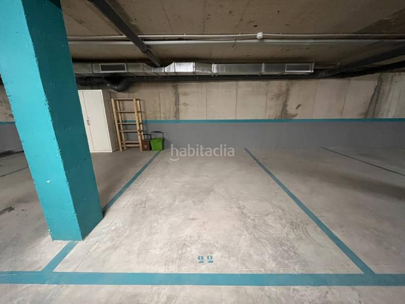 Foto d6085ee1-3bd0-46b2-adc2-c304178b74fd. Lloguer aparcament cotxe a Palau-solità i Plegamans