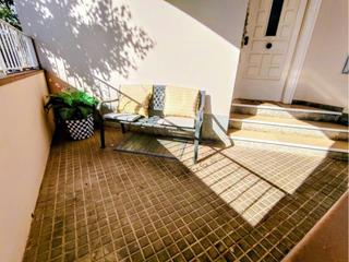 Casa a Caldes de Montbui. Adosado esquinero en venta