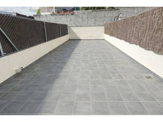 Pis  Calle estaci�n. Exclusivo piso de obra nueva con gran jard�n privado en pleno ce