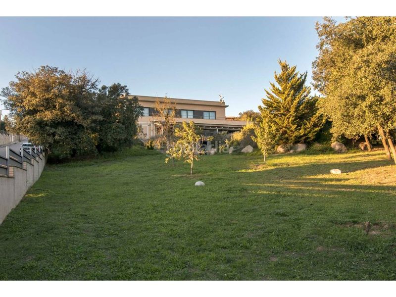 Foto 0f8889f1-f625-4cc7-a14b-b6dfa88cfdf5. Chalet in calle gualla 1 in Bigues i Riells del Fai