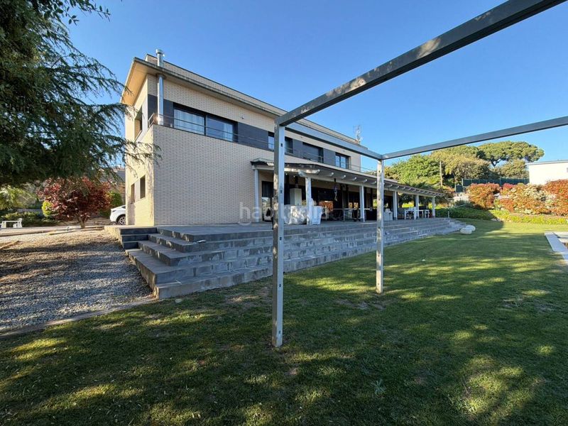 Foto e29380b2-8837-4ed5-8f0f-1eeff03d9fe0. Chalet in calle gualla 1 in Bigues i Riells del Fai