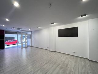Lloguer Local Comercial  Calle estrella. Local comercial en alquiler en montornès del vallès