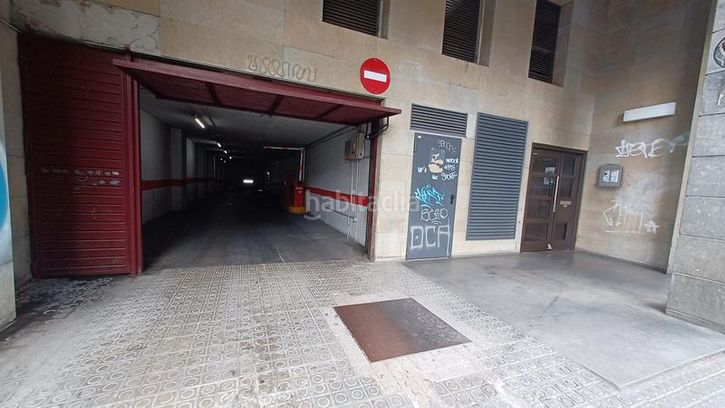 Foto 796a6eec-c688-478a-b4af-d46323916a42. Car parking in carrer de sant pere d'abanto 8 in Hostafrancs Barcelona
