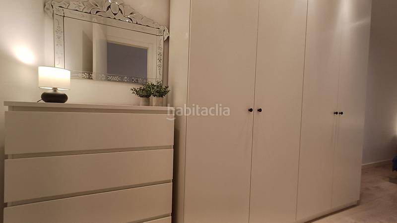 Foto 5b5b8ea1-3887-4dc6-bf13-2c420d9656ec. Miete etagenwohnung in El Camp de l´Arpa del Clot Barcelona
