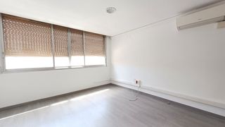 Lloguer Oficina  Travessera de gràcia. Oficina en muy buena zona
