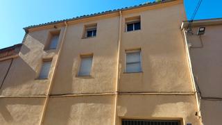 Casa en Sant Pere de Riudebitlles. Gran casa de pueblo  con terreno