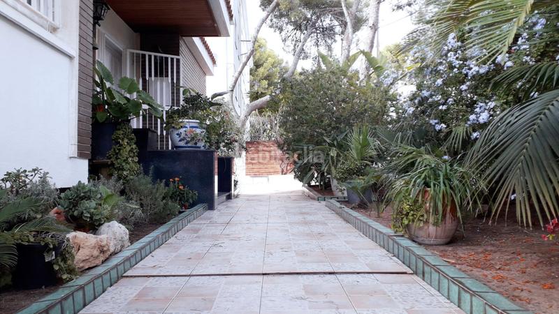 Foto 1c052f1d-afda-4fac-88ec-5c9cc7e27cc9. Chalet espectacular casa de alto standing, situada en la zona más exclusiva . en Castelldefels