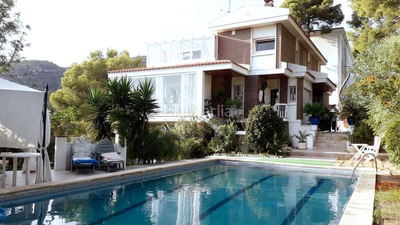 Foto db948970-69c8-4a68-8ecc-78dadc73517e. Chalet espectacular casa de alto standing, situada en la zona más exclusiva . en Castelldefels