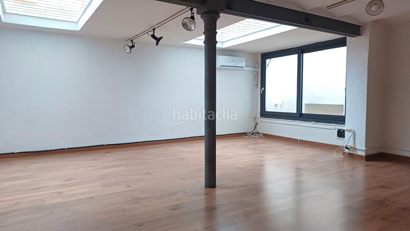 Foto 25250c59-5dda-438d-8abf-0678fd8edfc3. Rent office space with heating in Dreta de l´Eixample Barcelona