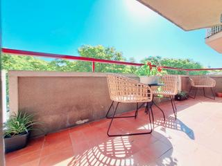 Appartement  Carrer de tarragona. Piso a estrenar con terraza, junto al parque joan mir.