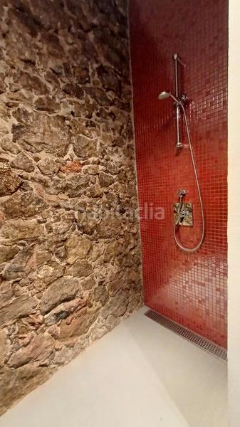 Foto d9781b9b-ecd1-4612-b7ae-66c084a18972. Affitto chalet con riscaldamento in La Salut Barcelona