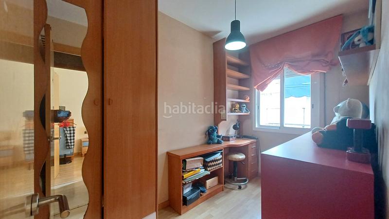 Foto 0cd91ac5-846f-4144-9e98-1e7a56572d72. Reihenhaus mit heizung in Collblanc Hospitalet de Llobregat (L´)