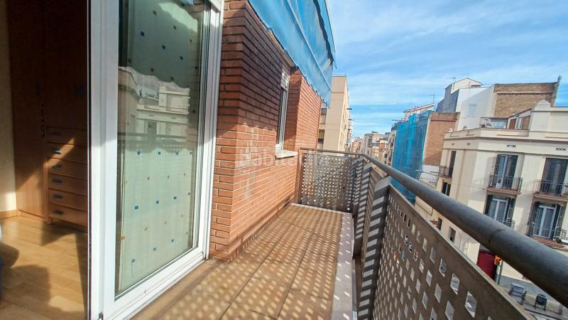 Foto 0d45e18f-5082-4edc-a3bd-0fd42ea4d453. Reihenhaus mit heizung in Collblanc Hospitalet de Llobregat (L´)