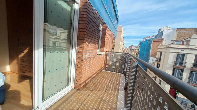 Foto d25b3ee8-e7c9-4037-b6ea-441c05946573. Reihenhaus mit heizung in Collblanc Hospitalet de Llobregat (L´)