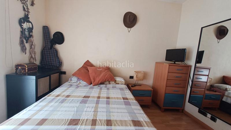 Foto e0c9f9c4-e949-4a14-92fa-15ecea1892d8. Reihenhaus mit heizung in Collblanc Hospitalet de Llobregat (L´)