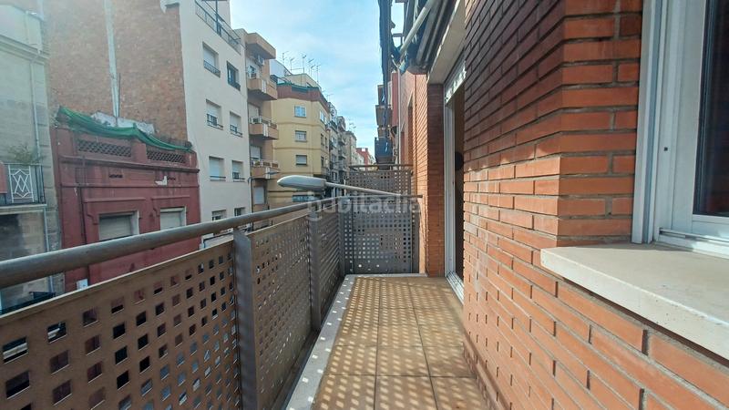 Foto f9fbbee5-c453-48bc-aefd-20ee9dd50c39. Reihenhaus mit heizung in Collblanc Hospitalet de Llobregat (L´)