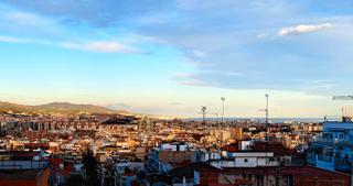 Pis  Carrer de maspons i labrós. *ático de ensueño junto al hospital de sant pau.