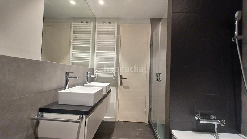 Foto cc921bc3-5574-4525-80a1-ed1fbd50f494. Miete etagenwohnung mit heizung in La Salut Barcelona