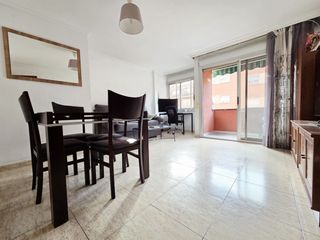 Appartement  Avinguda d'antoni gaudí. Precioso piso alto y soleado en el corazón de mollet del vallès.