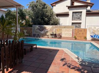 Chalet  Carrer catalunya