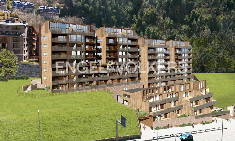 Foto da6a4dda-72d4-4aac-af1a-60dd2849194b. Pis a Encamp Encamp