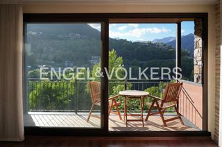 Piso en L´Aldosa-Anyós. Piso luminoso con vistas abiertas en anyós – ideal para vivir y