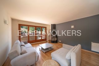 Appartamento in El Tarter. Magnífico apartamento con terraza a pie de pistas