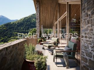 House in Sispony. Les llars de la font: cal rossinyol