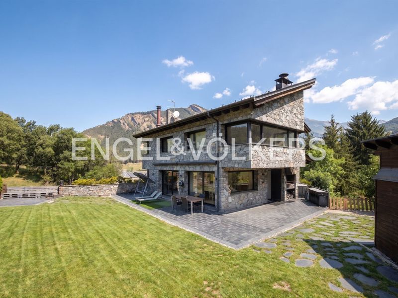 Foto 8b3c23f0-18d2-4c42-9620-5b366681e2f1. Casa amb calefacció aparcament a Ordino-ansalonga-sornás Ordino