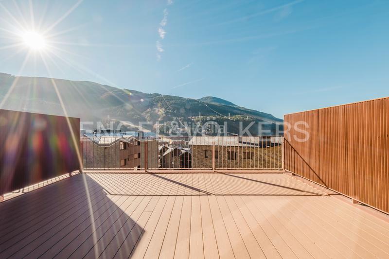 Foto a1b43378-cfe7-479a-9272-54b94f00866a. Casa amb aparcament a El Tarter Canillo