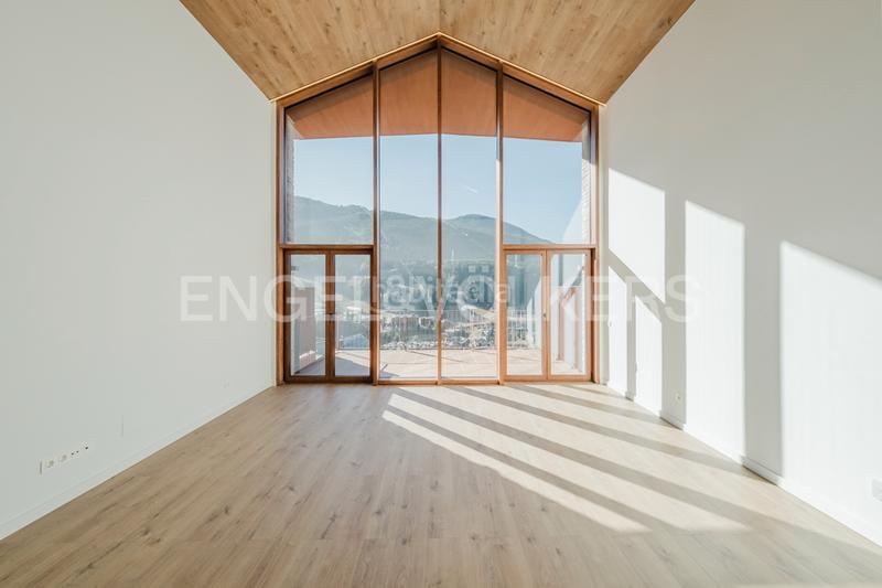 Foto f553452f-ab70-4c90-847a-32920d12489d. Casa amb aparcament a El Tarter Canillo