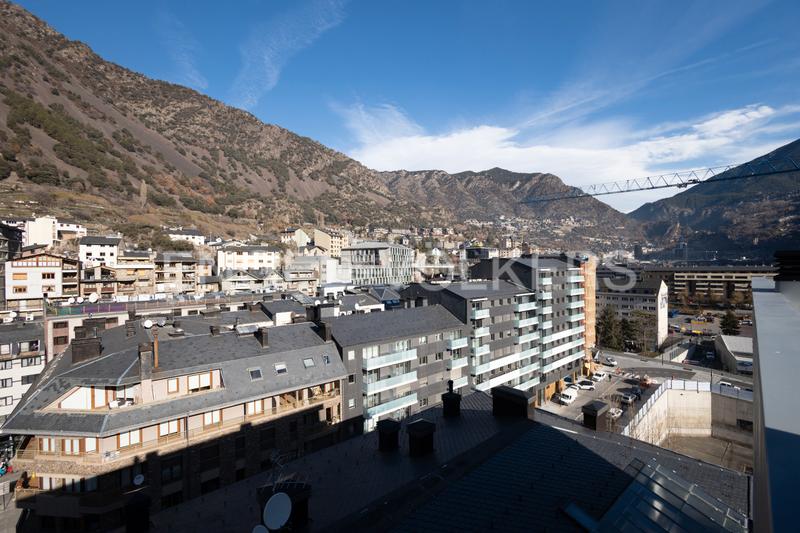 Foto 37e87c07-3443-4419-9b0b-cbb5271d9349. Attico in carrer prat del rull 10 in Centro Andorra la Vella