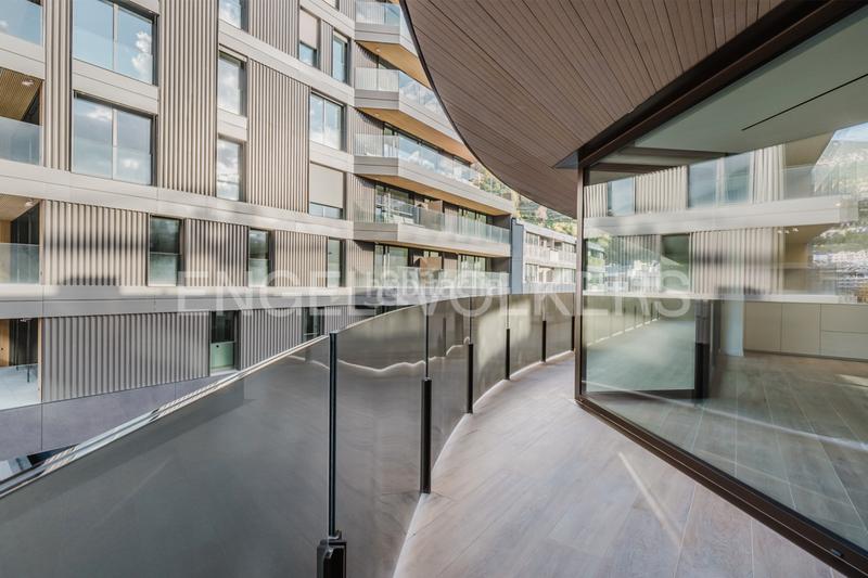 Foto 7dd261e3-31a0-44b8-9d31-ce05cdeaa2d2. Piso apartamento exclusivo en el centro con terraza en Escaldes-Engordany