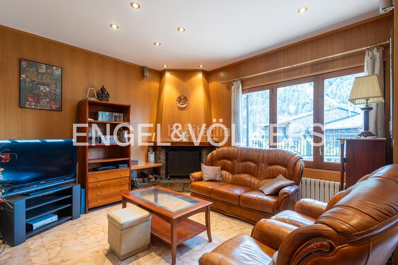 Foto d172c6e7-352a-4c7c-8b0a-58859a2777c7. Casa amb aparcament a Els Cortals Encamp