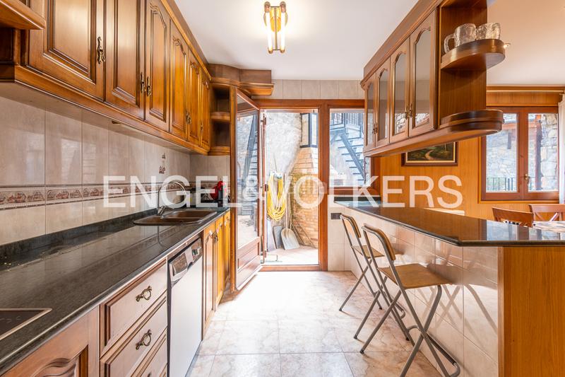 Foto fe542294-beef-434a-8a6a-a2649c6e4b29. Casa amb aparcament a Els Cortals Encamp