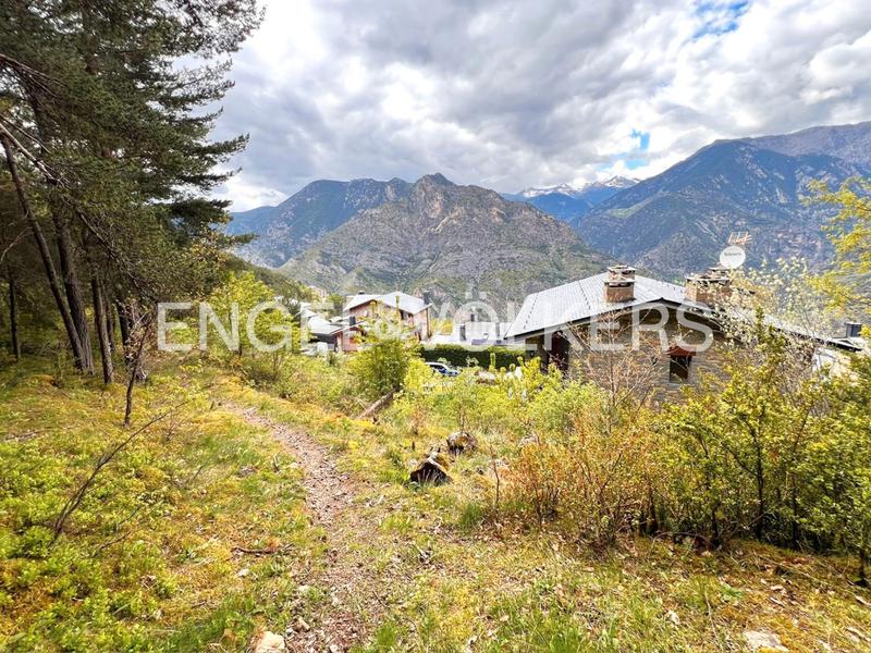 Foto 1b4b4c3b-a5be-41a7-a2c5-bd2baa0e61f2. Terreno residenziale in Aixirivall Sant Julià de Lòria