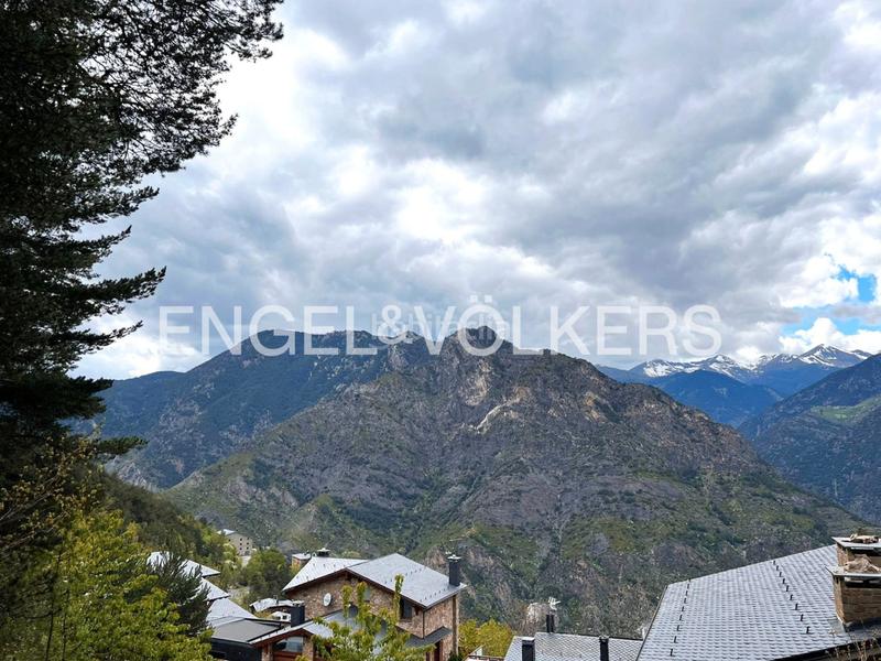 Foto c6202db2-63f0-4382-862d-0d3a23a97107. Terreno residenziale in Aixirivall Sant Julià de Lòria