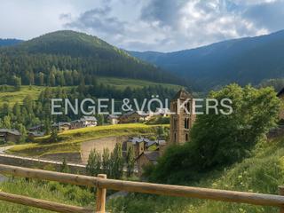 Terreny residencial a Pal-Xixerella. Exclusiva parcela con vistas panorámicas y máxima privacidad en
