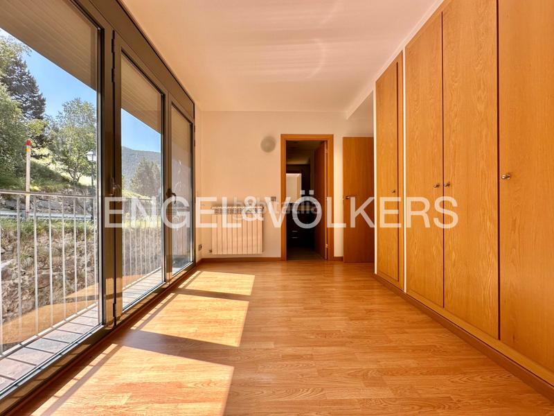 Foto 1e6f4c5d-16ca-4830-bbcb-a2d144395c9f. Location attique dans L´Aldosa-Ransol Canillo