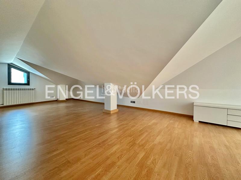 Foto 69159382-e3ba-420c-a701-fe46b6ade515. Location attique dans L´Aldosa-Ransol Canillo