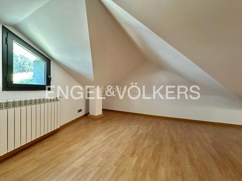 Foto 5c8dcc26-b269-4708-9a3b-892525c06bdb. Miete dachwohnung in L´Aldosa-Ransol Canillo