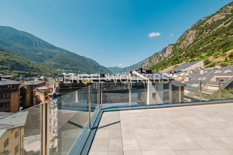 Foto f657efb1-7b46-4418-a2a4-da0507376ad8. Àtic a Centro Andorra la Vella