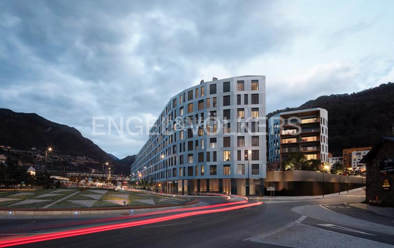 Foto b7a9da1e-fa07-4877-ad6c-393bc4d52129. Appartement 215m<sup>2</sup> in avinguda de tarragona 113 in Centro Andorra la Vella