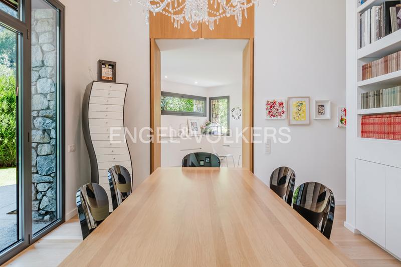 Foto 4ca3ce67-fb57-4d38-9d96-a1928d16d431. Xalet amb xemeneia calefacció aparcament a Els Cortals Encamp